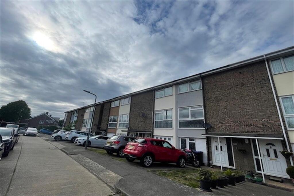 Main image of property: Prince Avenue, Southend on Sea