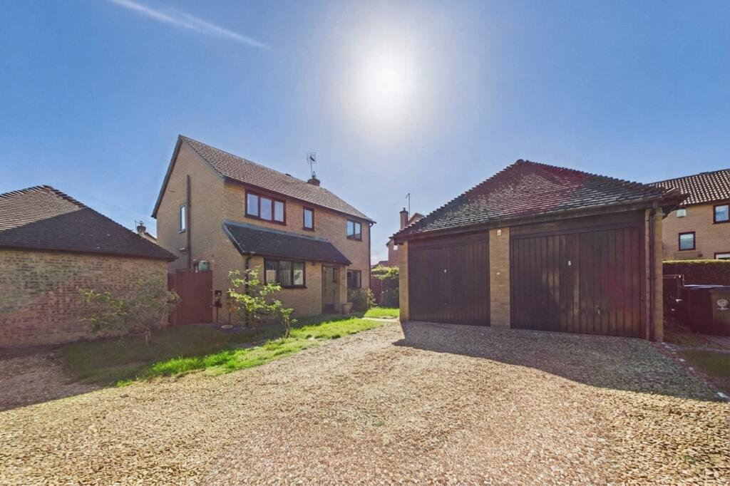 Main image of property: Wentworth Drive, Oundle, Northamptonshire, PE8