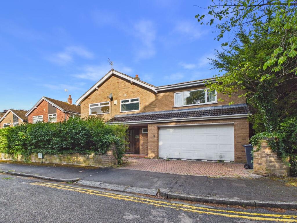 Main image of property: Milton Drive, Ormskirk, L39