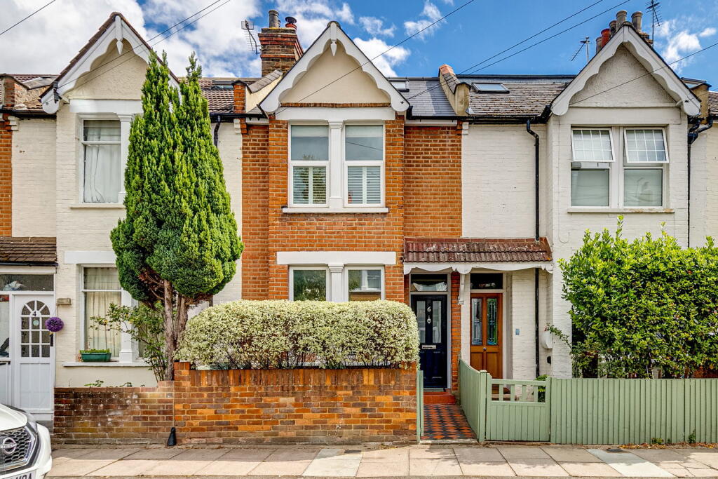 Main image of property: Queens Road,New Malden,KT3 6BX