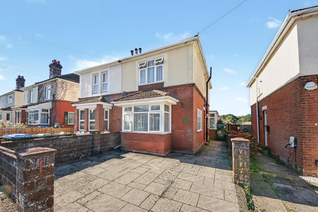 Main image of property: South East Road, Sholing, SO19