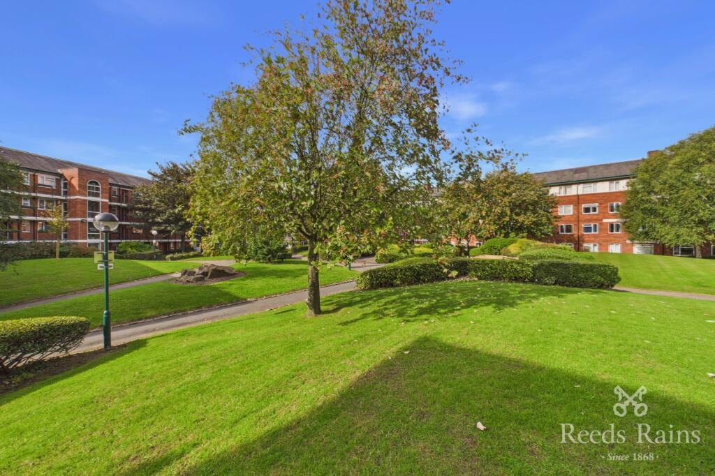 Main image of property: Eccles New Road, Salford, Greater Manchester, M5