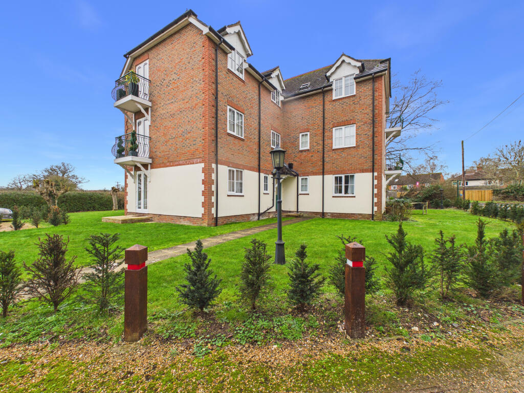 Main image of property: Maidenhead Road, Cookham, Berkshire