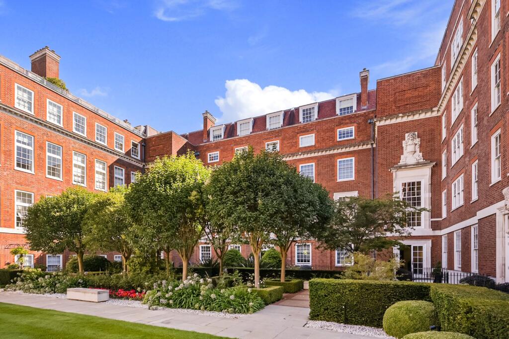 Main image of property: Duchess of Bedfords Walk, London, W8