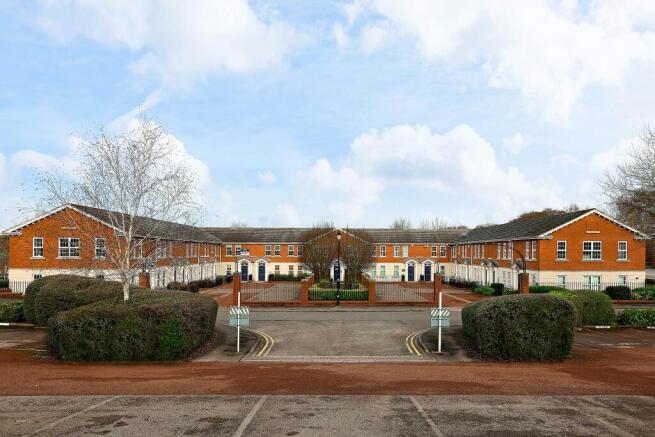 23_Hornbeam_Park_08.jpg