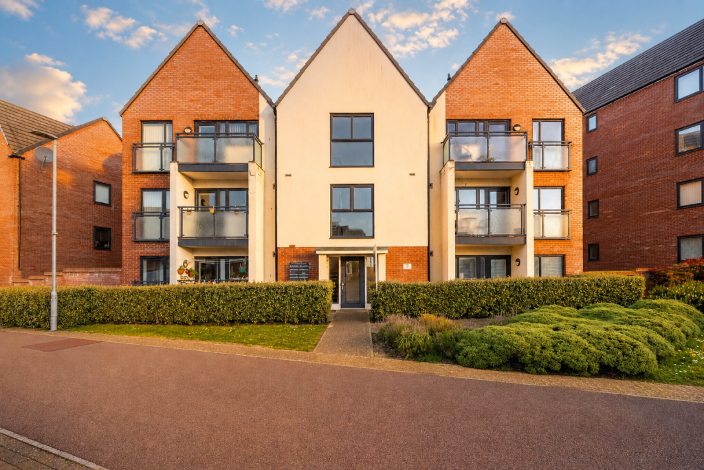 Main image of property: Vespasian Road, Fairfields, Milton Keynes, MK11