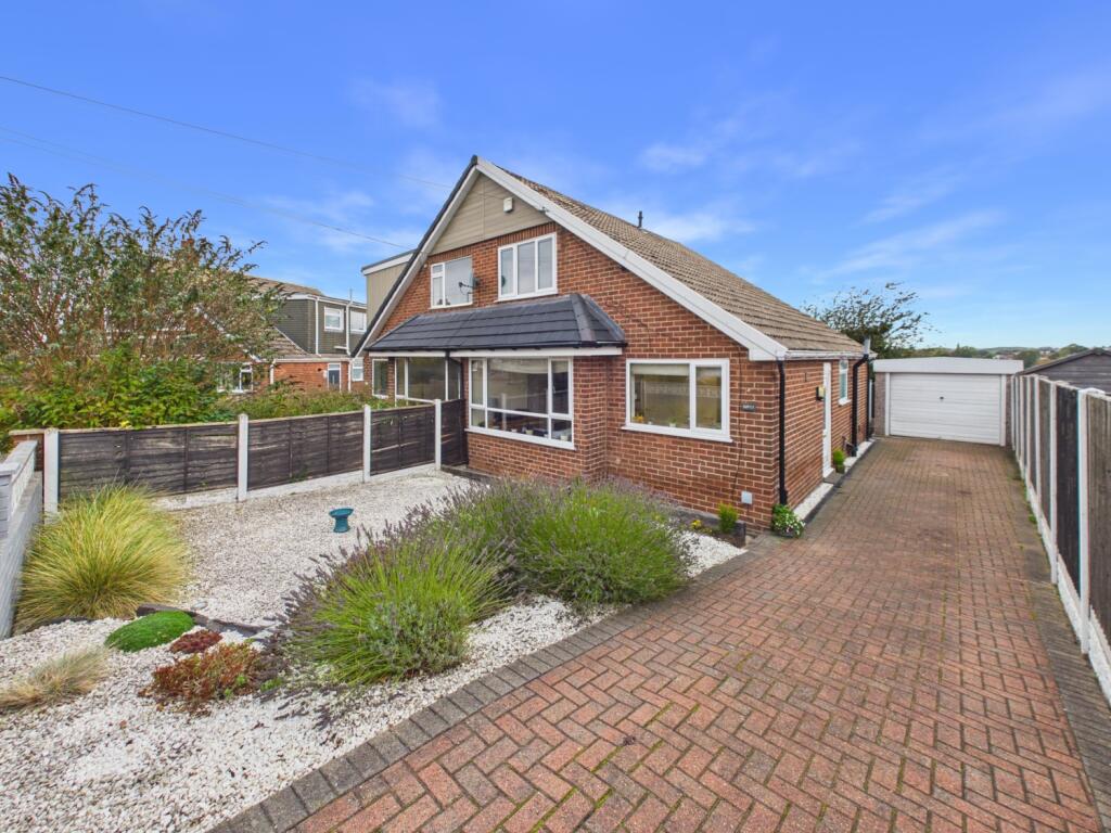 Main image of property: Woollin Crescent, Tingley, Wakefield, West Yorkshire, WF3