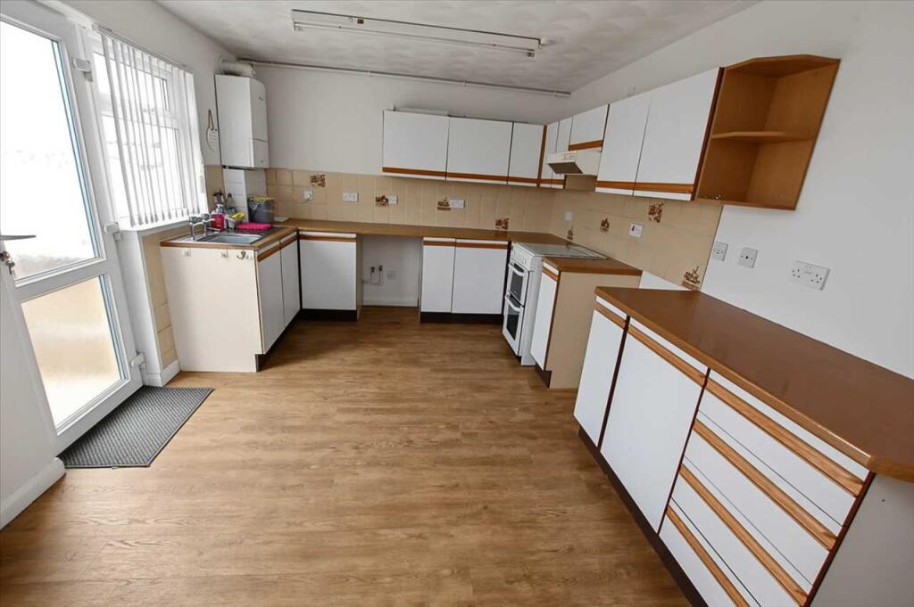 Main image of property: 7 Howells Close