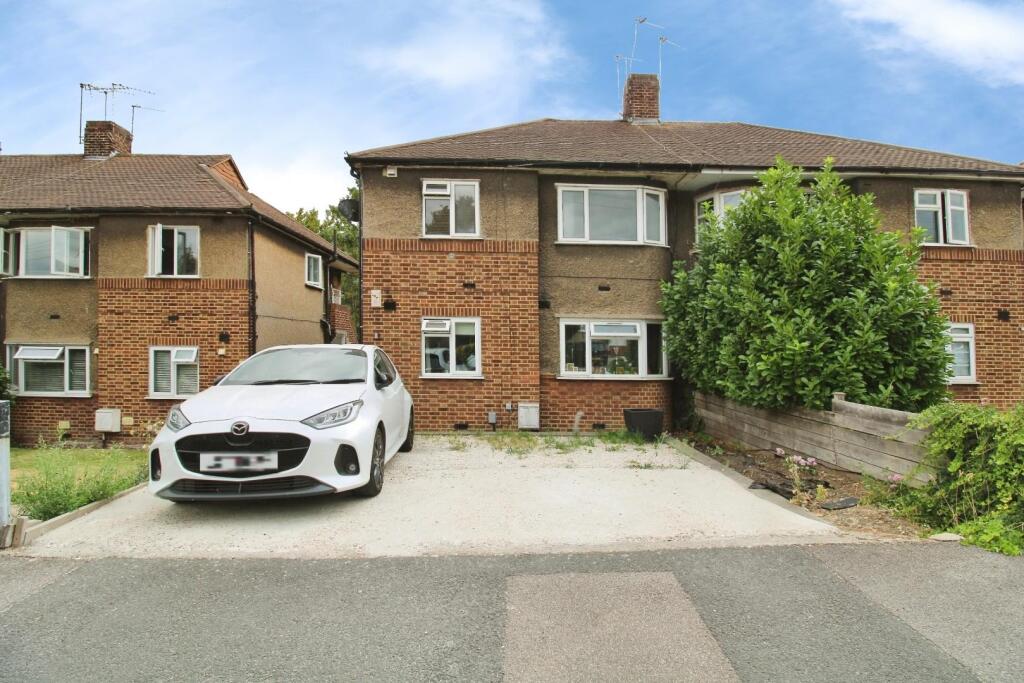 Main image of property: Eversley Avenue, Barnehurst