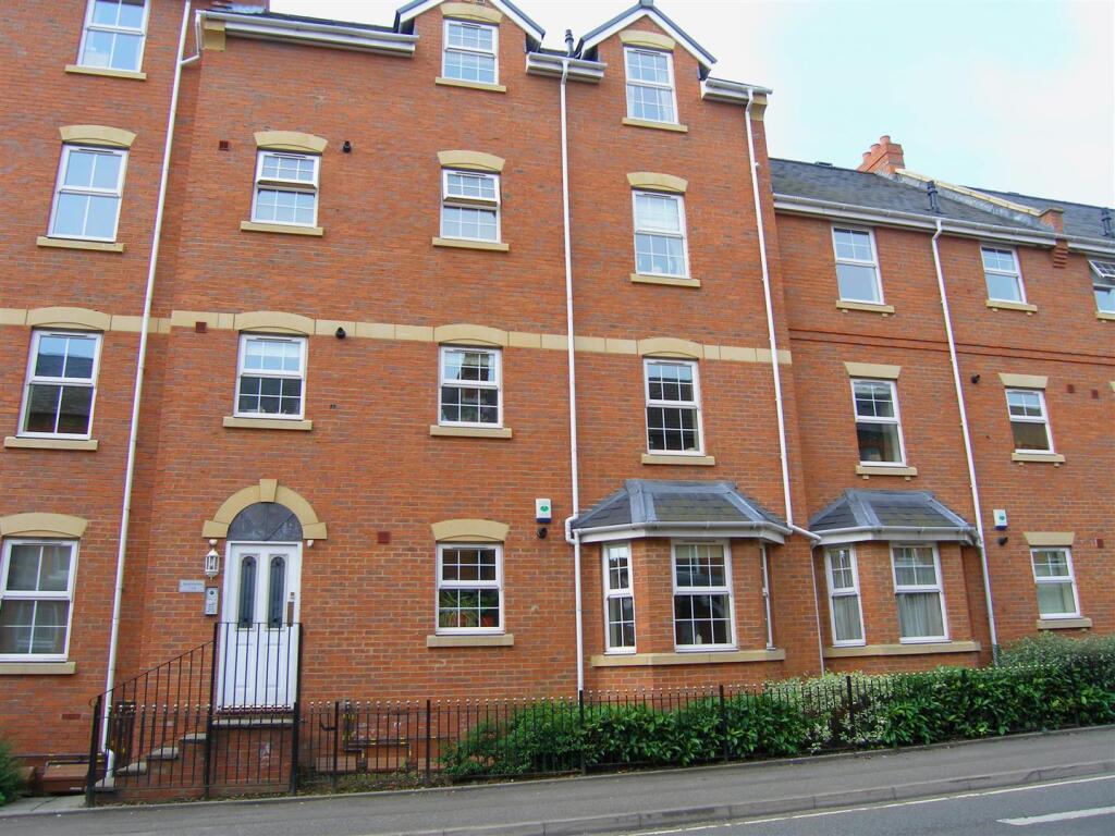 Main image of property: Marlborough House, Marlborough Road, Banbury