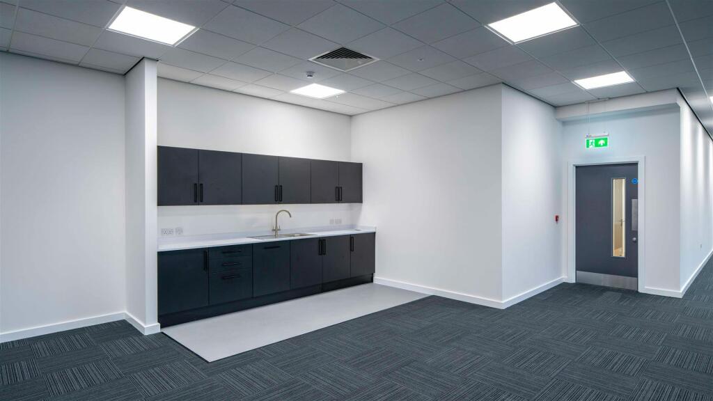 20250115Parkway81.jpg