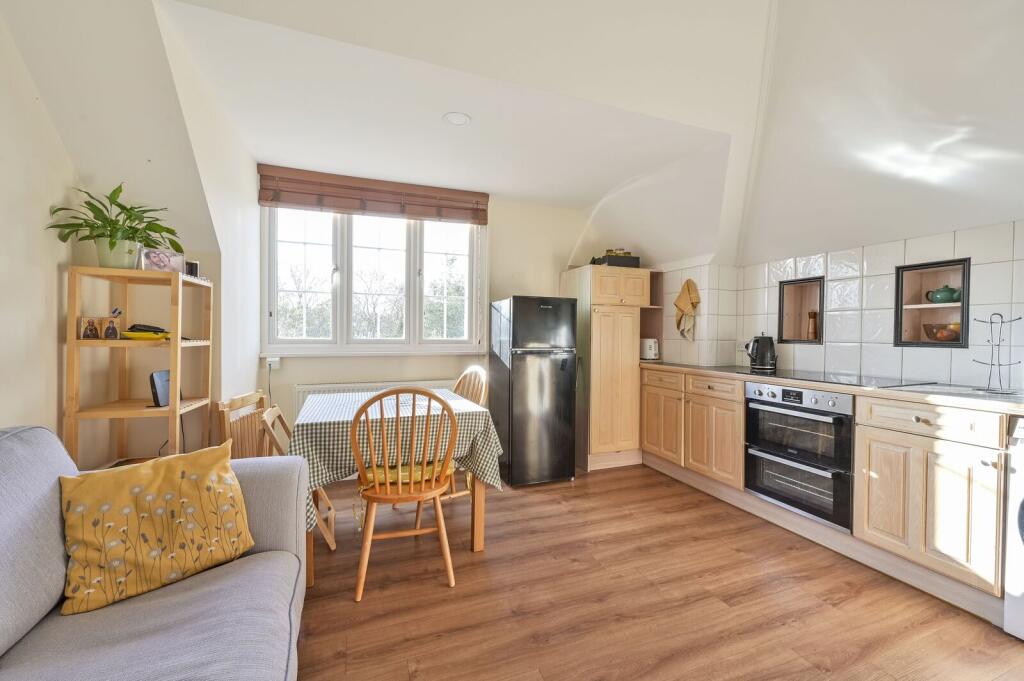 Main image of property: Keswick Road, East Putney, London, SW15