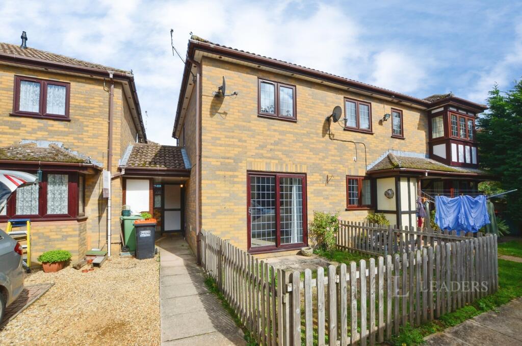 Main image of property: Frenchmans Close, Toddington, Dunstable, LU5