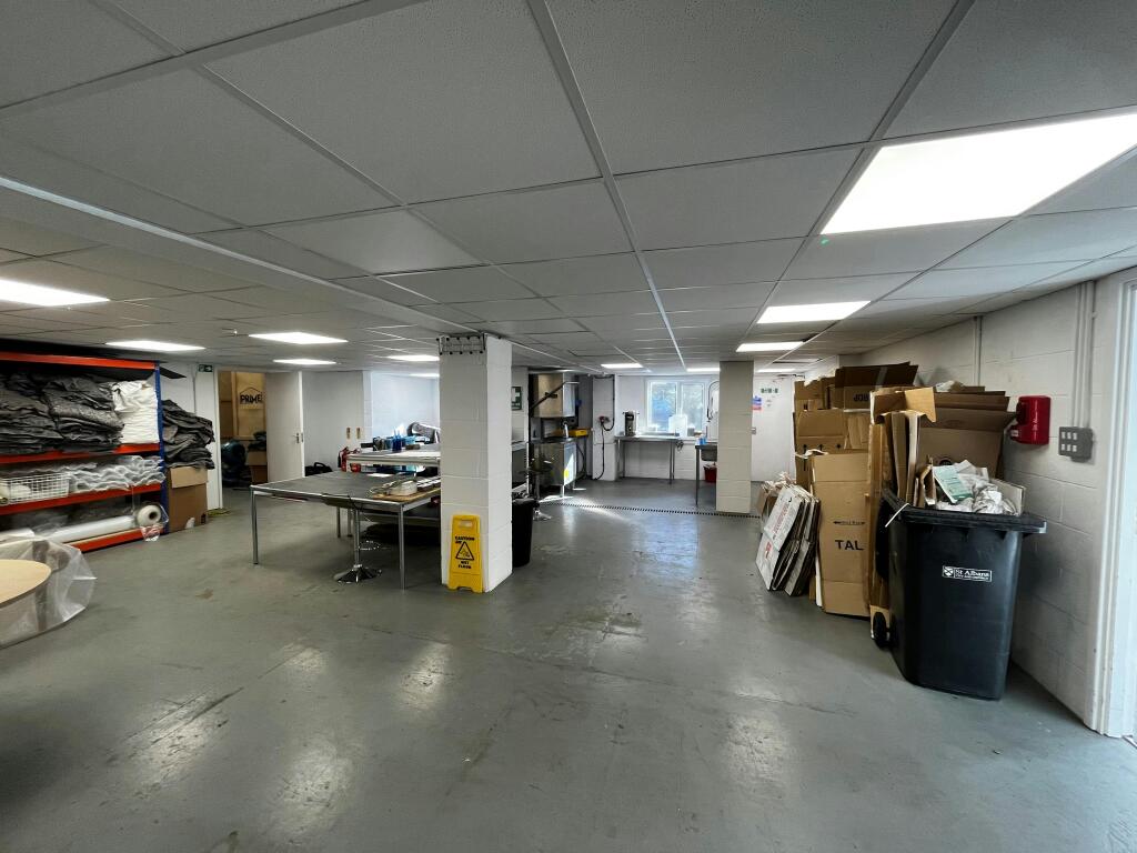 internal 2.jpg
