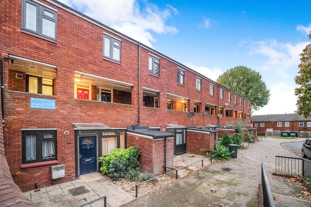 Main image of property: Burnt Ash Hill, London, SE12