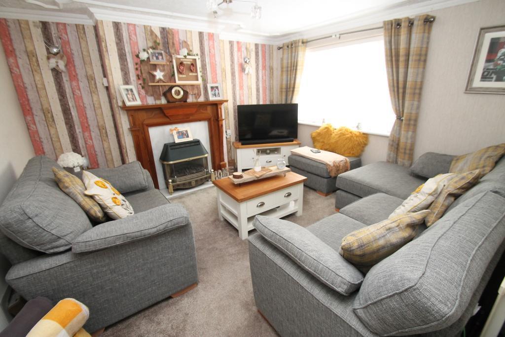 Main image of property: East Pentwyn, Blaina, Blaenau Gwent, NP13 3JE
