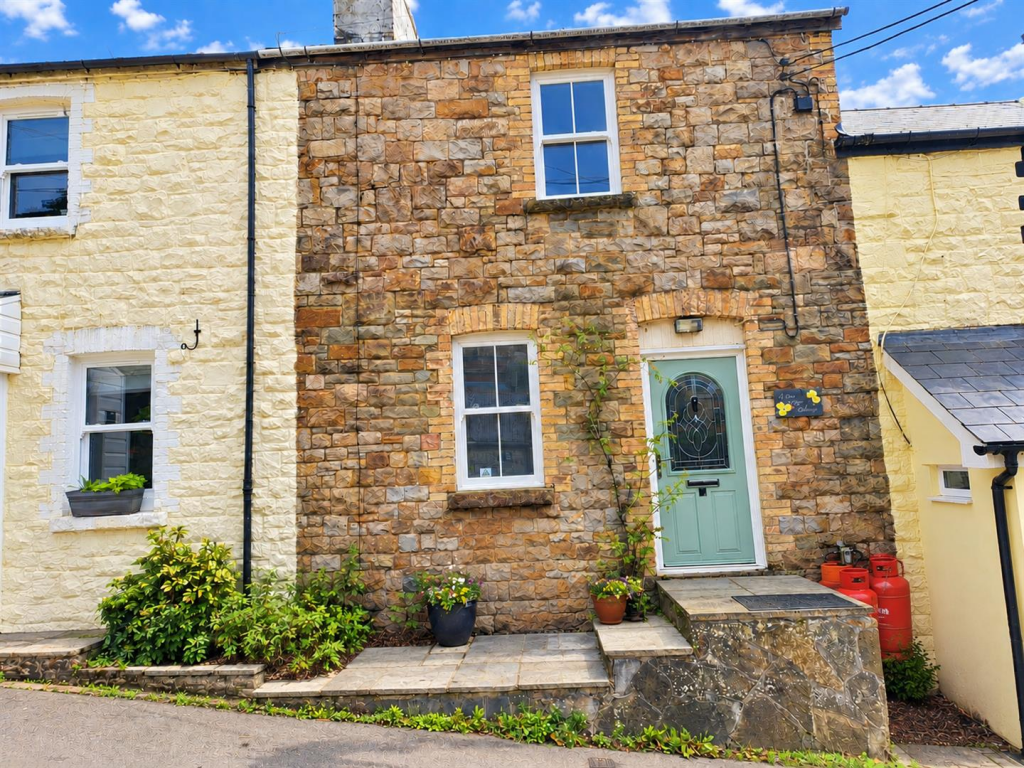 Main image of property: New Row, Henllys, Cwmbran