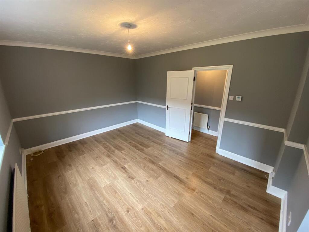 Main image of property: A newly refurbished high spec Ground Floor (Large) One Bedroom Flat - Edgware HA8