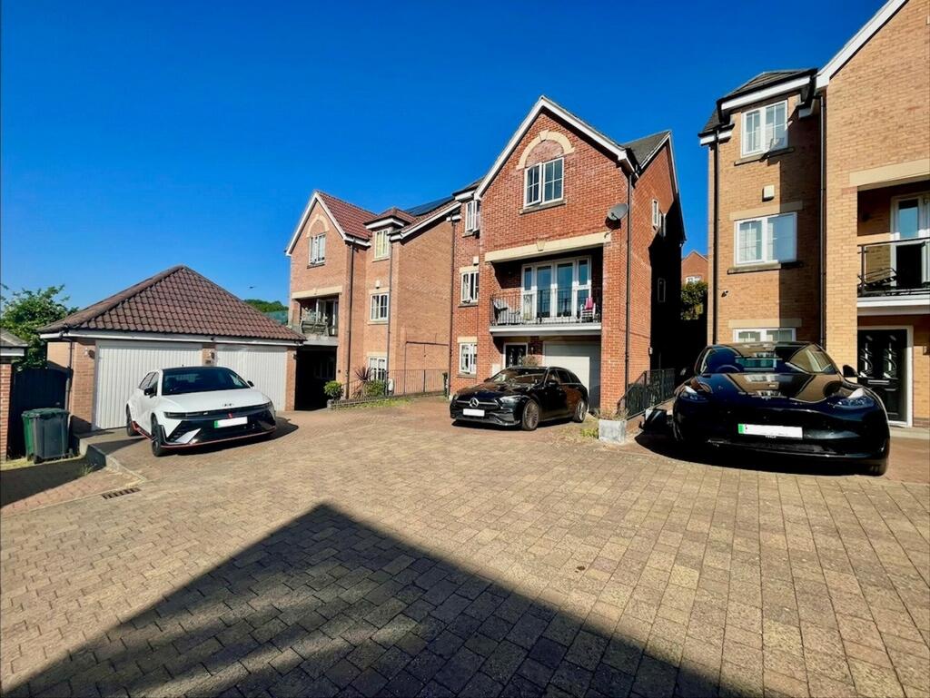 Main image of property: Clementine Drive, Mapperley, NG3