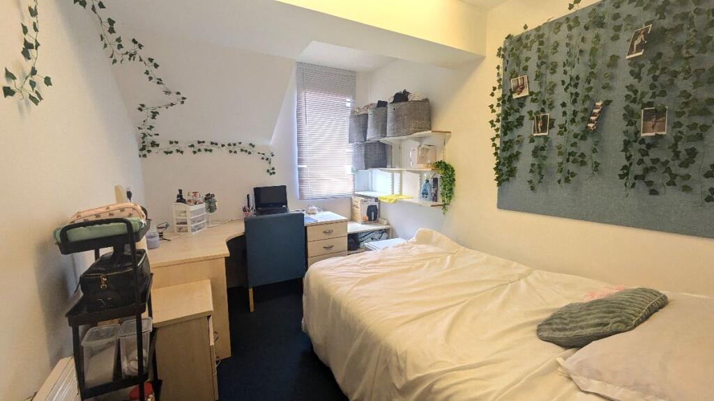 Main image of property: Gwennyth Street, Cardiff