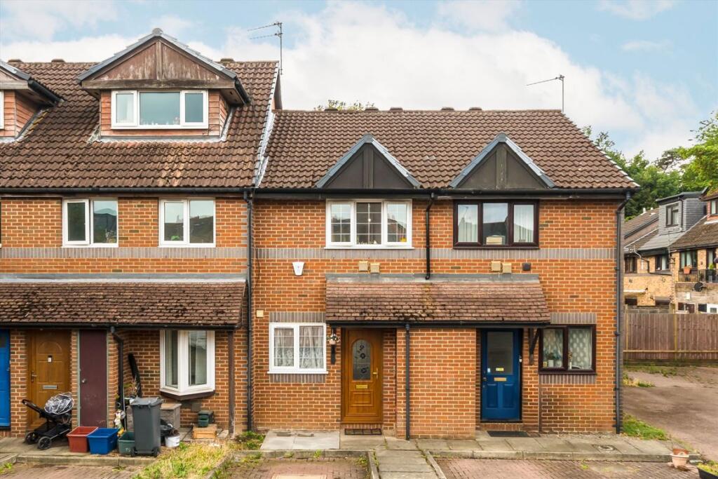 Main image of property: Weavers Close, Isleworth