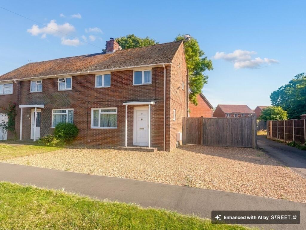 Main image of property: Franklin Avenue, Tadley, RG26