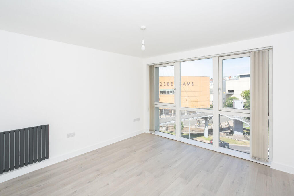 Main image of property: Moor End Lodge, HP1, Hemel Hempstead, HP1