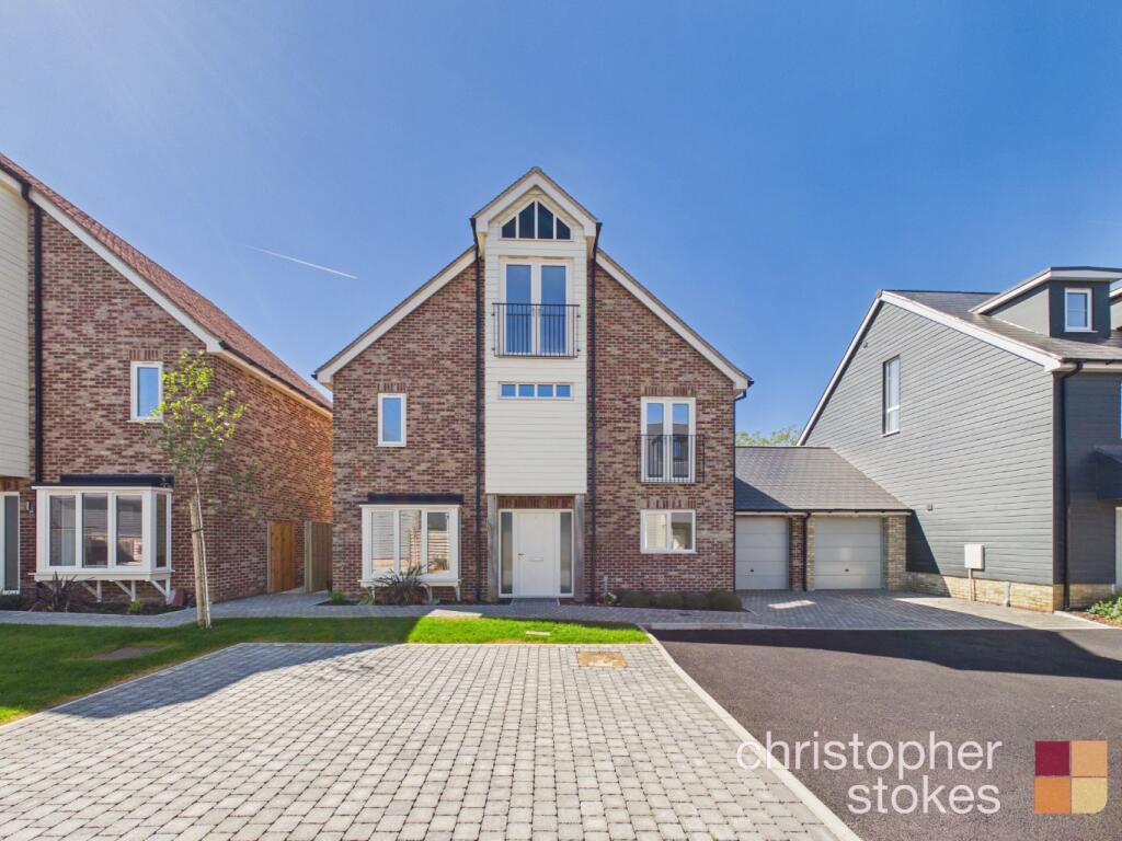 Main image of property: Kingfisher, Hawthorn Drive, Nazeing, Broxbourne, EN10 6SD