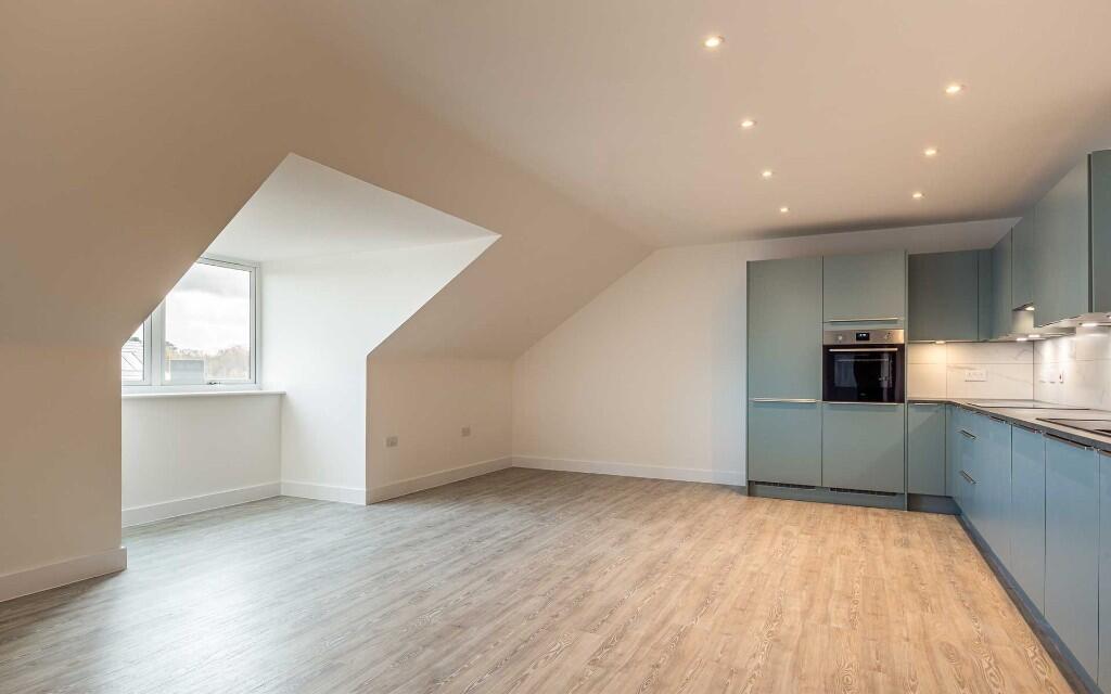 Main image of property: Ivydene Avenue,
Whitstable,
Kent
CT5 3FS