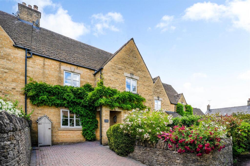 Main image of property: Stow on the Wold, Gloucestershire