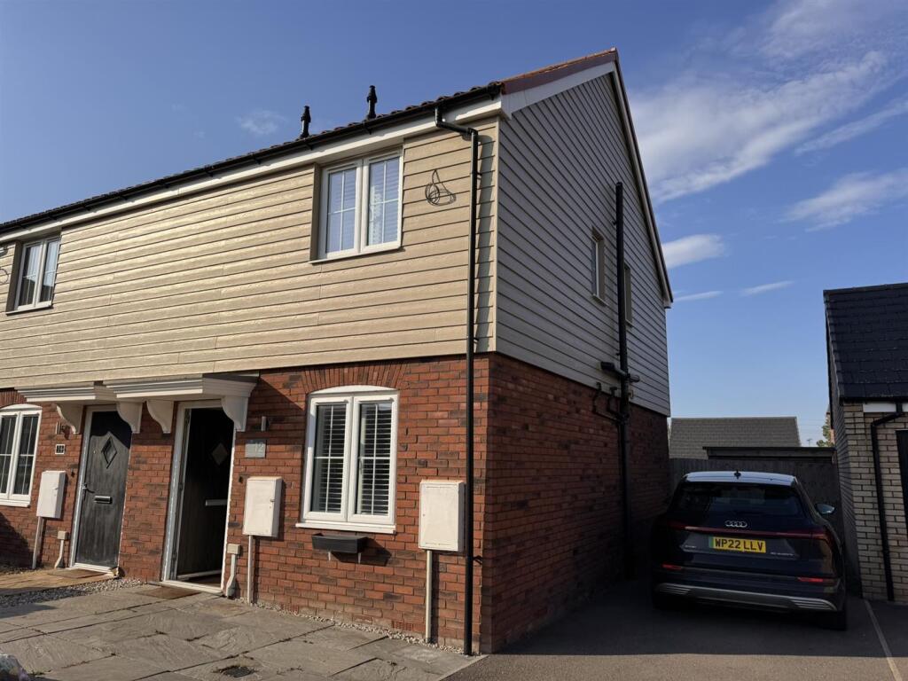 Main image of property: Canterbury Mews, Donington, Spalding