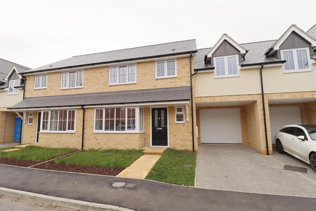 Main image of property: Ozier Field, Halstead