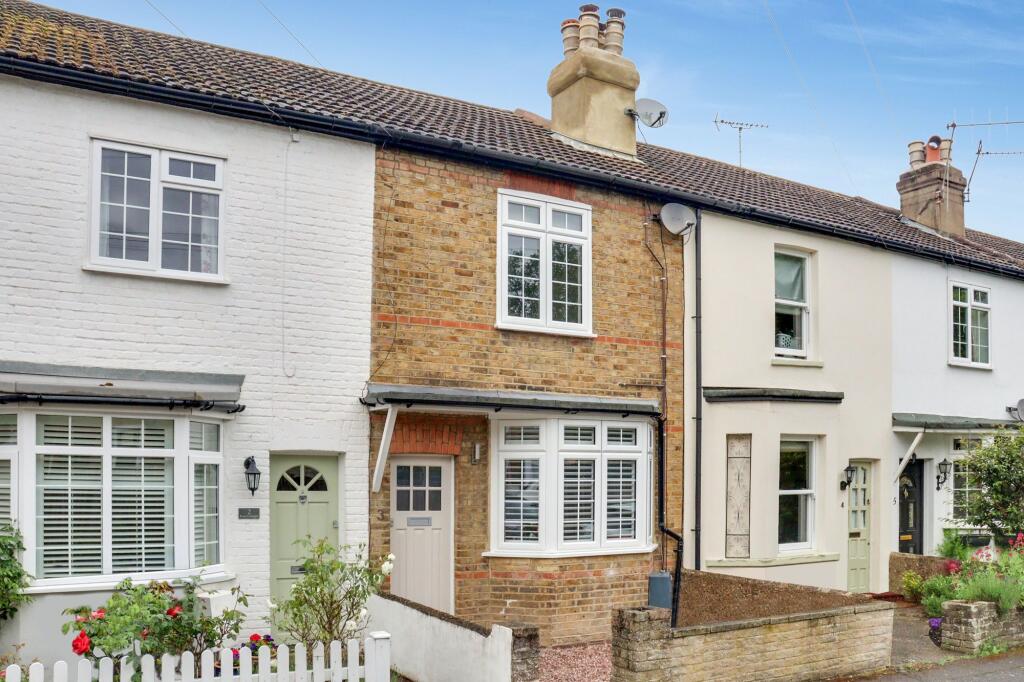 Main image of property: Station Road, Claygate, KT10