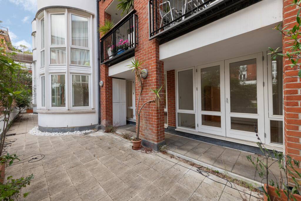 Main image of property: Kidderpore Avenue, Hampstead, NW3