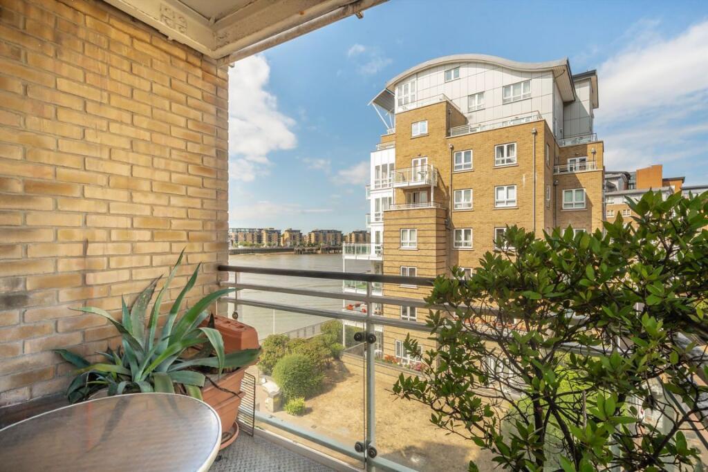 Main image of property: St. Davids Square, Canary Wharf