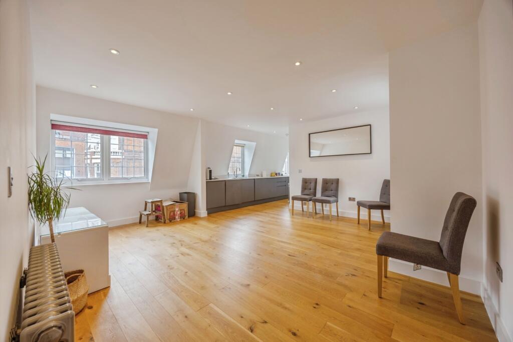 Main image of property: Hamilton Apartments, Croydon, CR0 1QD
