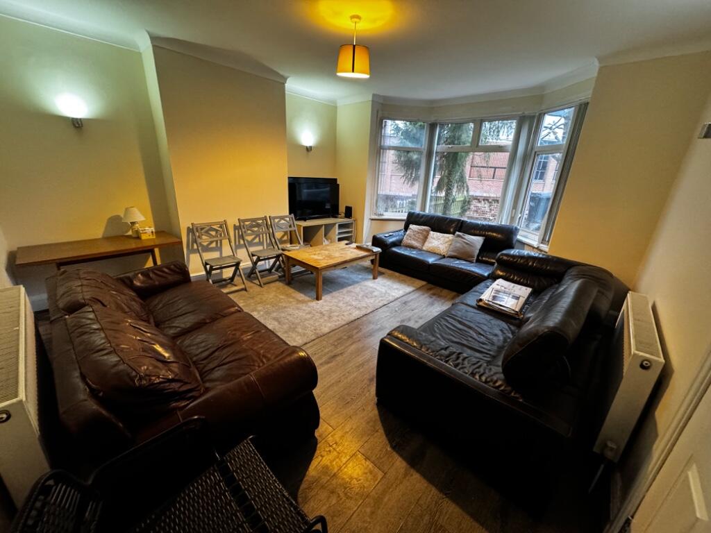 Main image of property: St. Michaels Lane, Leeds, West Yorkshire, LS6