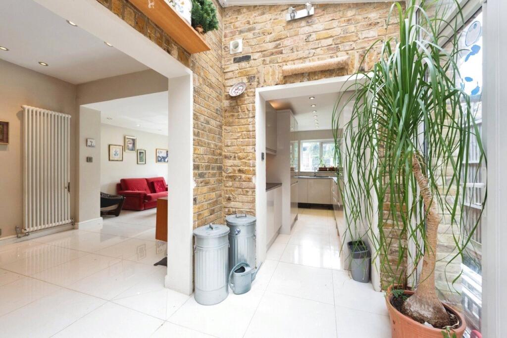 Main image of property: Eastworth Road, Chertsey, Surrey, KT16