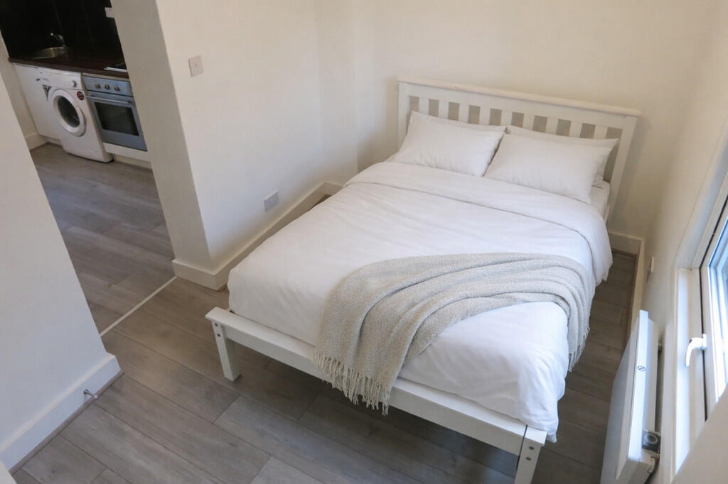 Main image of property: West Green Road, London