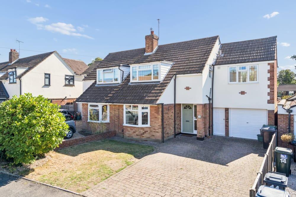 Main image of property: Northdown Road, Chalfont St Peter, SL9