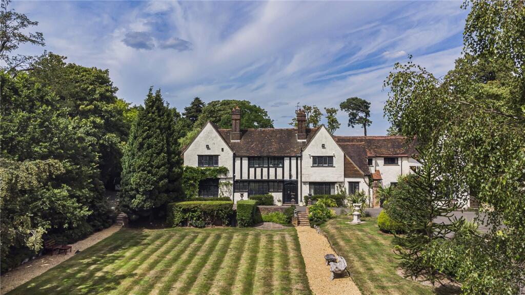 Main image of property: Camlet Way, Hadley Wood, EN4