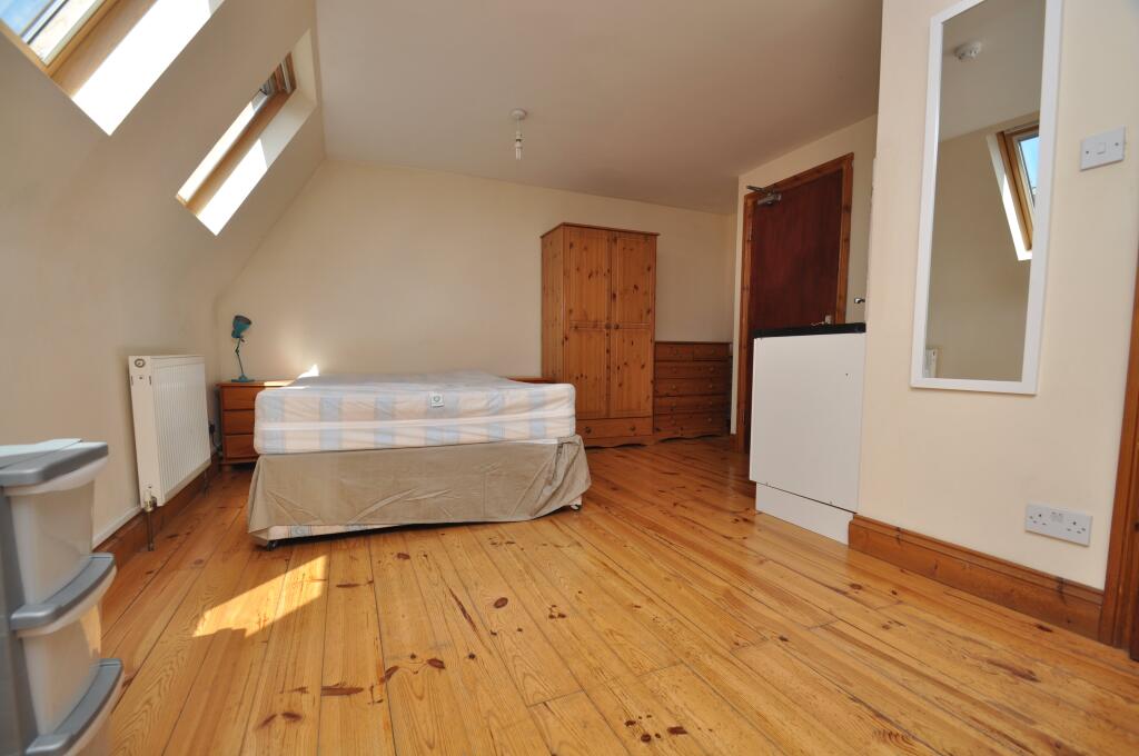Main image of property: Holloway Road, Archway