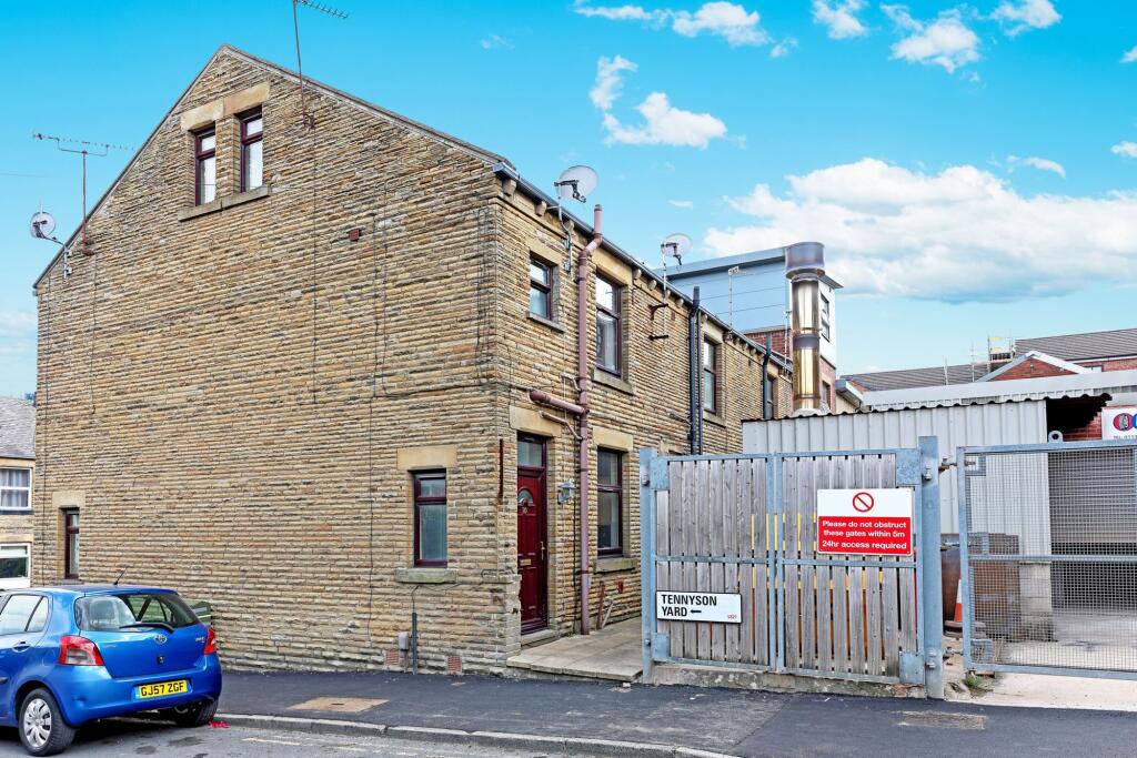 Main image of property: Peel Street, Morley, LS27