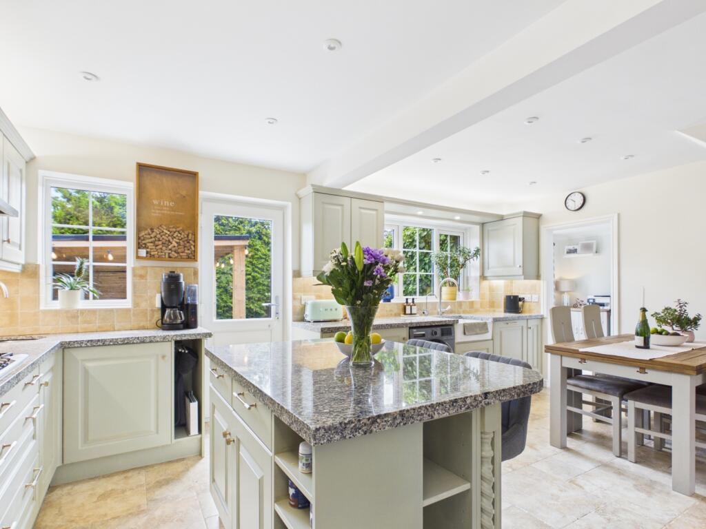 Main image of property: WILCOX CLOSE, BISHOPS ITCHINGTON, SOUTHAM, WARWICKSHIRE, CV47