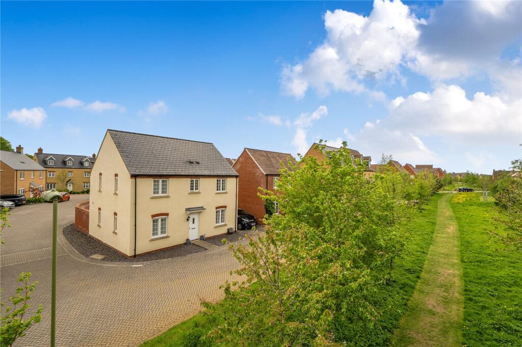 Main image of property: Redcar Road, Bicester