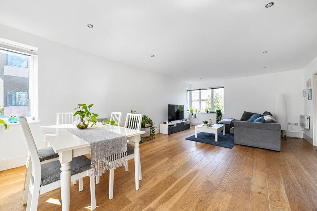 Main image of property: Dorchester House, Strand Drive, TW9