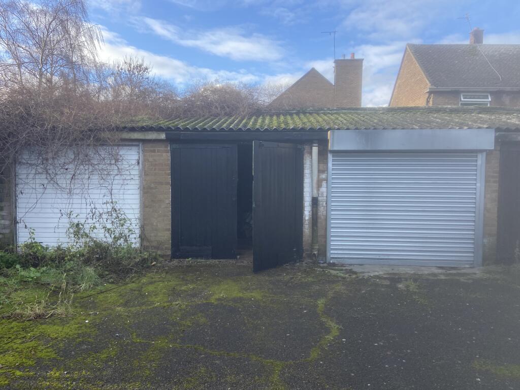 Main image of property: Picketts Lock Lane, Edmonton, Enfield