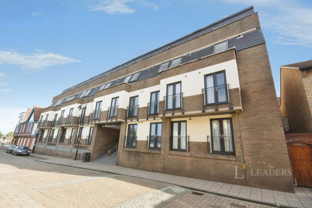 Main image of property: North Street, Sudbury, Suffolk, CO10