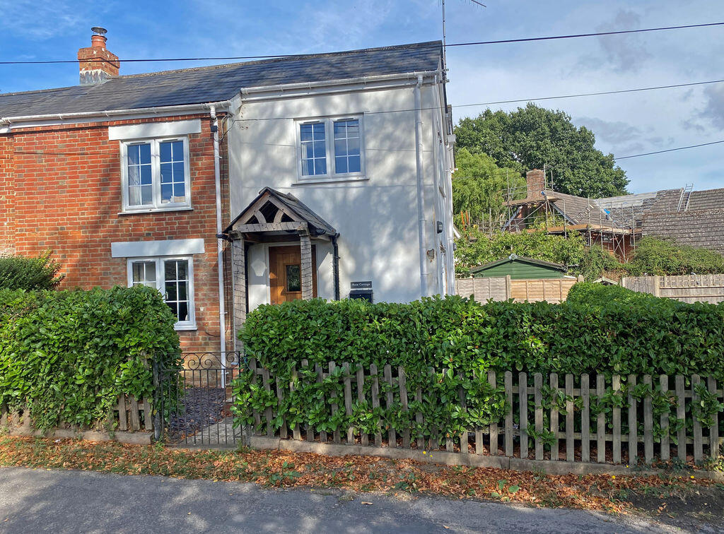 Main image of property: Sandleheath, Nr Fordingbridge 