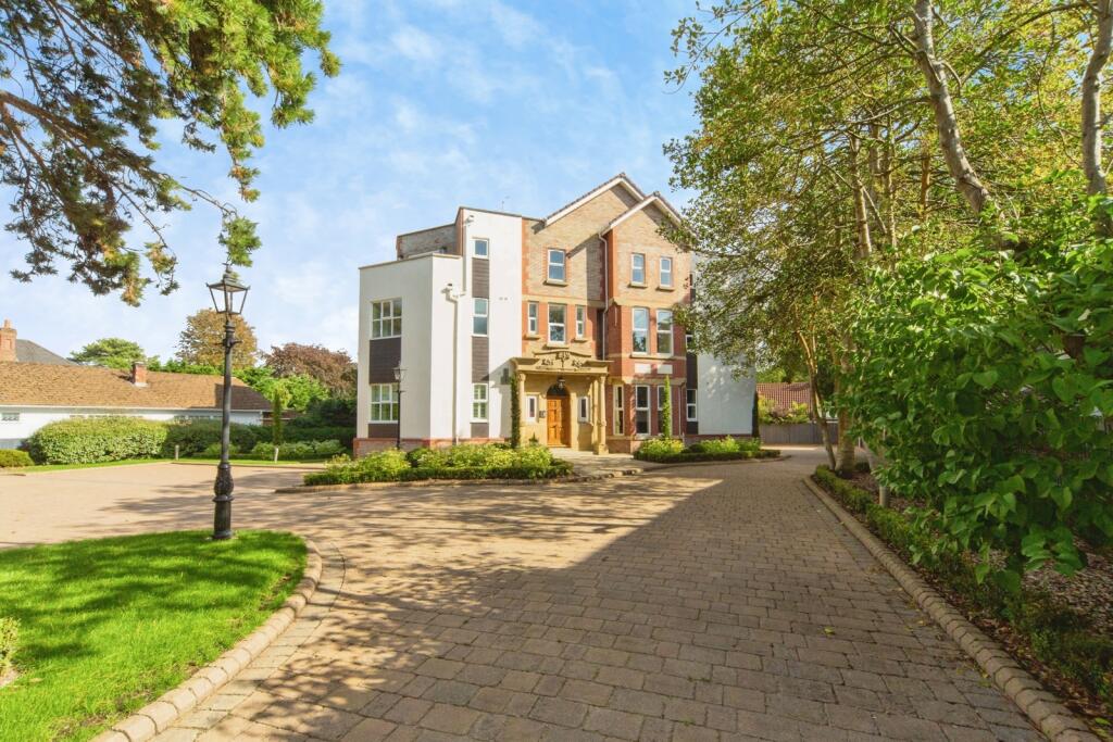 Main image of property: Victoria Road, Formby, Liverpool, Merseyside, L37